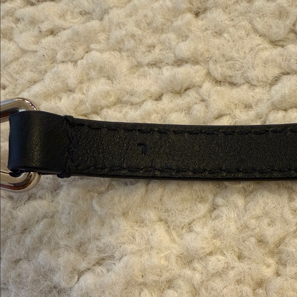 Gucci Men's Black and Silver Bracelet leather - Picture 7 of 8